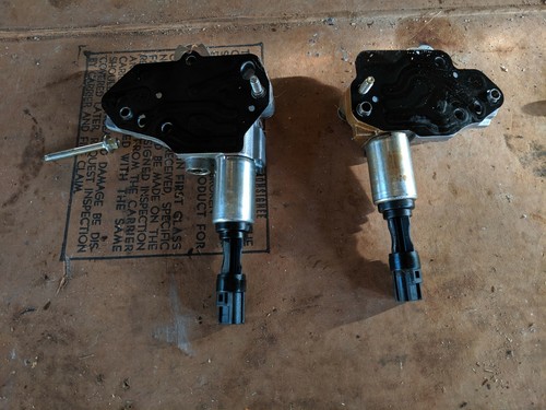 06-08 Ford Explorer SportTrac 4.6 V8 Variable Valve Timing Actuator Solenoid Set - Foto 6 di 8
