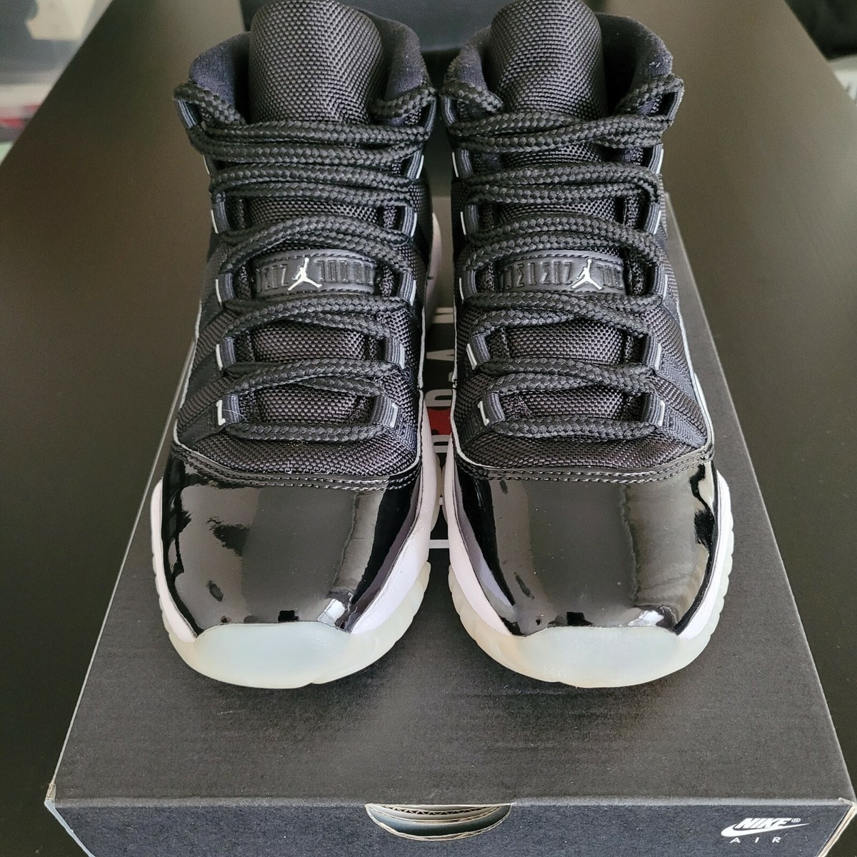 【NIKE】 W AIR JORDAN 11 RETRO Jubilee/ 22.5~25 Size 6.5 - Air Jordan 11 Retro Jubilee / 25th Anniversary W