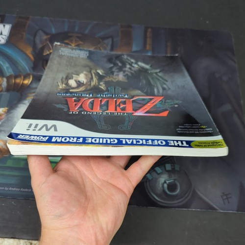 Legend of Zelda Twilight Princess offizieller Nintendo Power Player-Leitfaden mit Poster - Bild 8 von 12