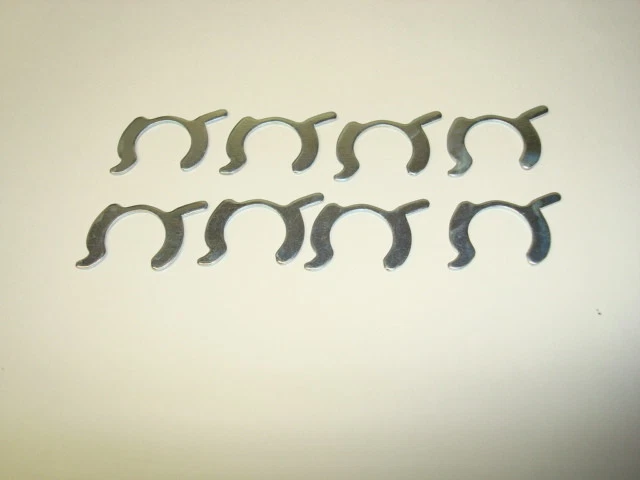Set of 8 Injector Retainer Clips for Firebird, Trans Am & others with TPI  - Image 4 of 4