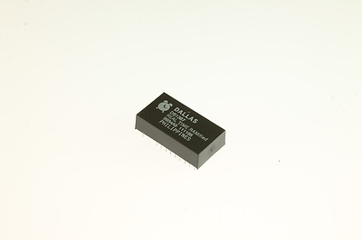 2x DS1387 Semiconductor Dallas IC Integrated Circuit RAMified Real Time Clock