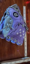 Wilson T-Ball Glove 10" Girls Purple Ages 3-5 All Positions Right Hand Throw