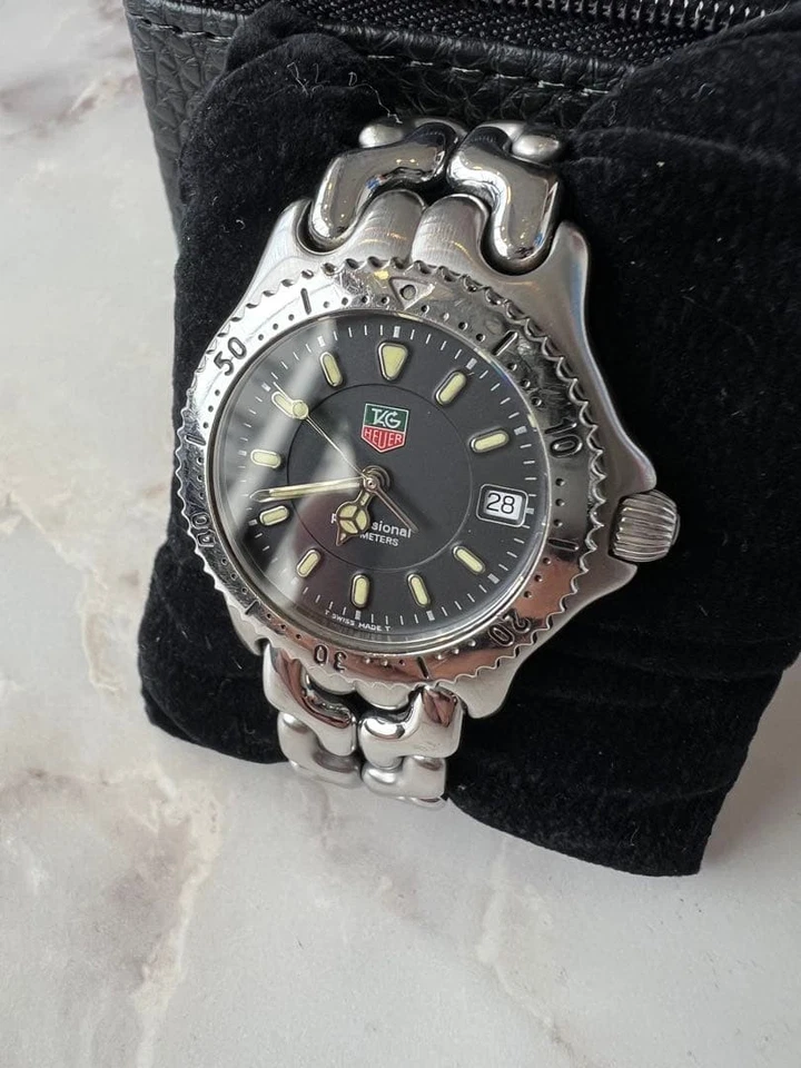 Reloj TAG Heuer Aquaracer esfera negra acero inoxidable unisex fecha automático Foto 2 de 4