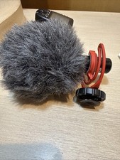 Rode VideoMicro I Compact On-Camera Microphone with Lyre Shock Mount, Auxiliary,