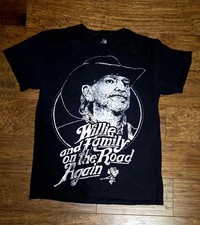 Willie Nelson Willie and Family On The Road Again T Shirt Small Unisex