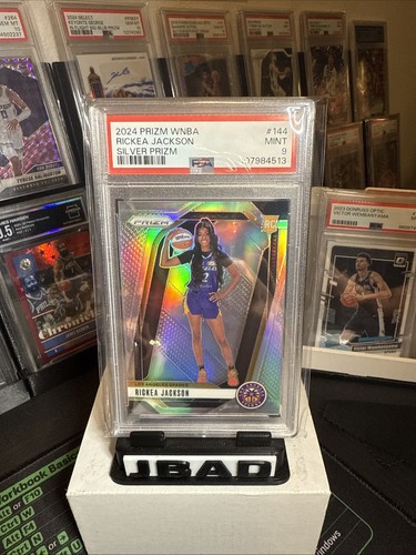 2024 Prizm WNBA Rickea Jackson Silver Prizm RC PSA 9 come nuovo #144 LA Sparks - Foto 6 di 6