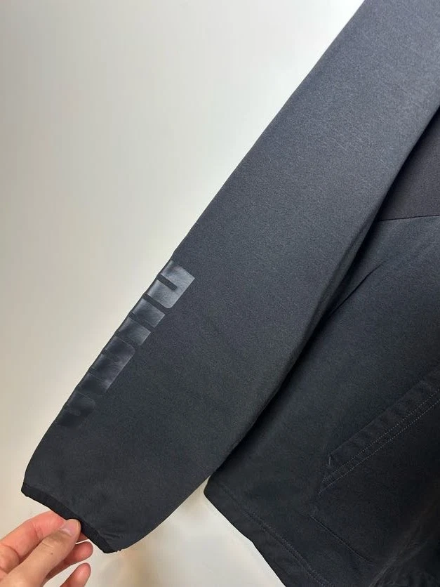 Мужская большая черная и серая легкая толстовка с капюшоном Puma Dry Cell - бывшая в употреблении - Изображение 3 из 4