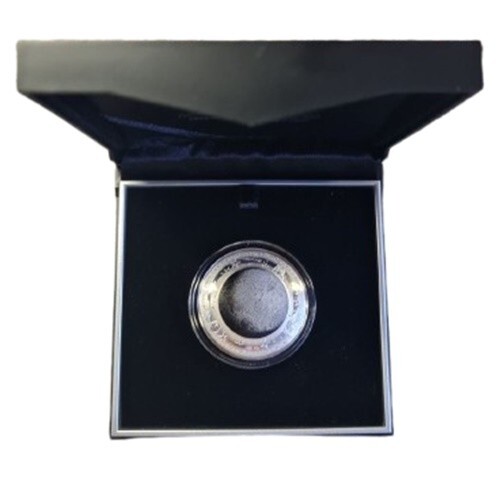 2019 Australia 1 oz .999 Silver $5 Domed Earth and Beyond: The Moon - Picture 3 of 5