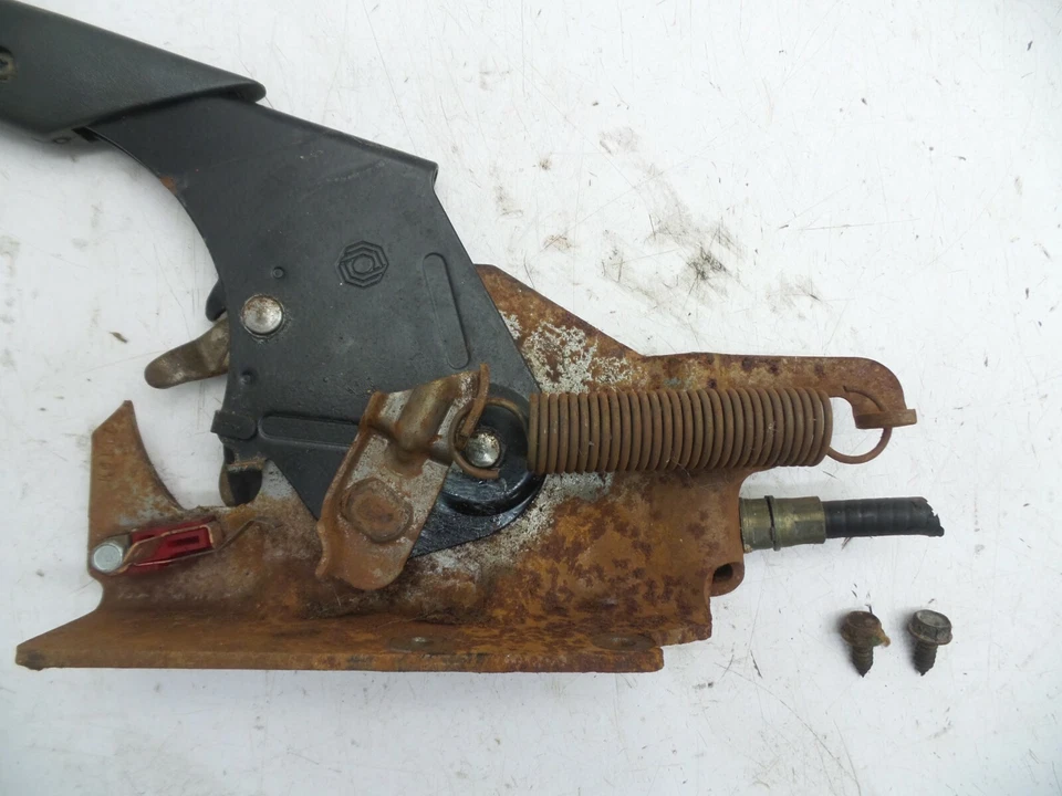 90-92 PONTIAC FIREBIRD TRANS AM ORIGINAL EMERGENCIA E FRENO PALANCA FRENO ELÉCTRICO Foto 2 de 4