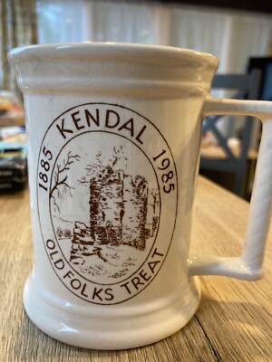 Vintage ''Kendal Old Folks Treat 1885-1985'' Centenary Mug. Selten.