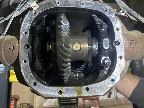 2015-2020 Ford F150 Pickup Rear Axle 8.8" Ring Gear 2.7L Turbo - Picture 4 of 12