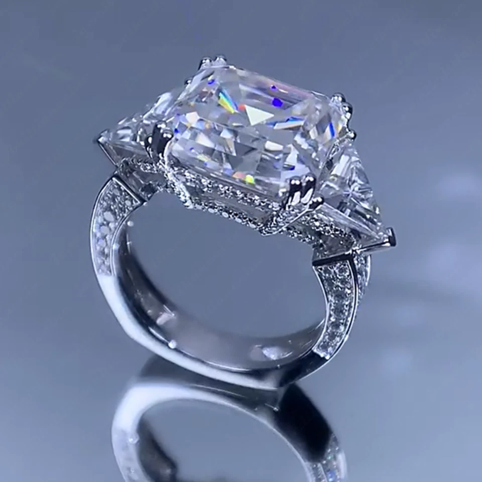 5.3 TCW Asscher Moissanite 3-Stones Engagement Ring In 14k Platinum Gold Plated — 第 2/4 张图片