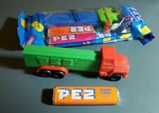 (CO) Vintage Semi Truck Pez Dispenser RED Cab GREEN Trailer Made in Slovenia