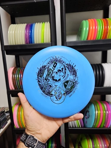 Discmania D-Line Blue Multi Stamp 173g #1 P2 Flex 2 disc golf putter X-out 