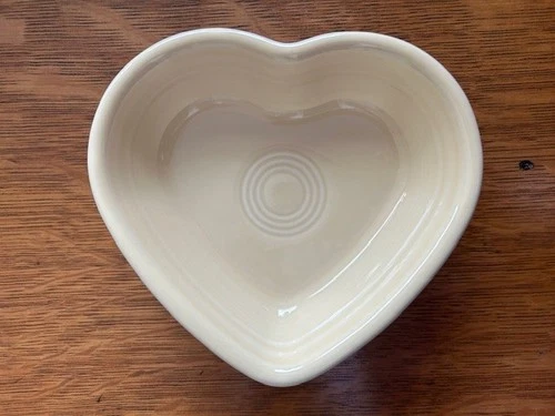 Fiesta Ware Small Ivory Heart Shaped Bowl