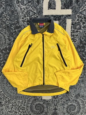 VINTAGE HELLY HANSEN WINDBREAKER  JACKET  SIZE MWDIUM YELLOW 