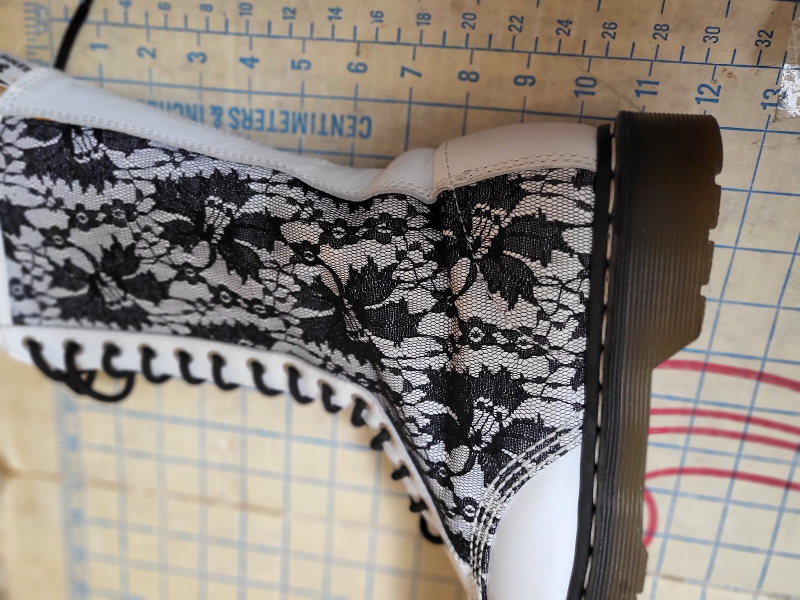 Dr. Martens 14 eye white black lace boots UK8 EU42 US10 Goth Halloween Doc thumbnail 8