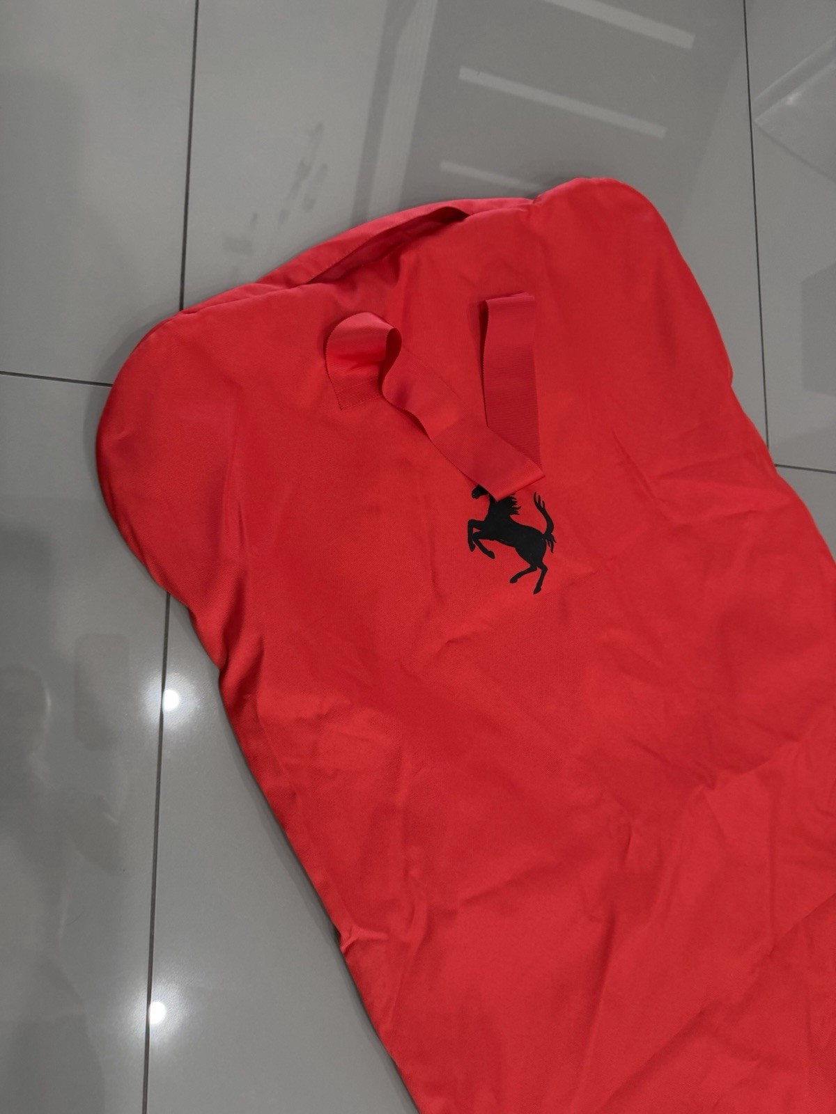FERRARI RED LUGGAGE | SUIT CARRIER | GARMENT BAG