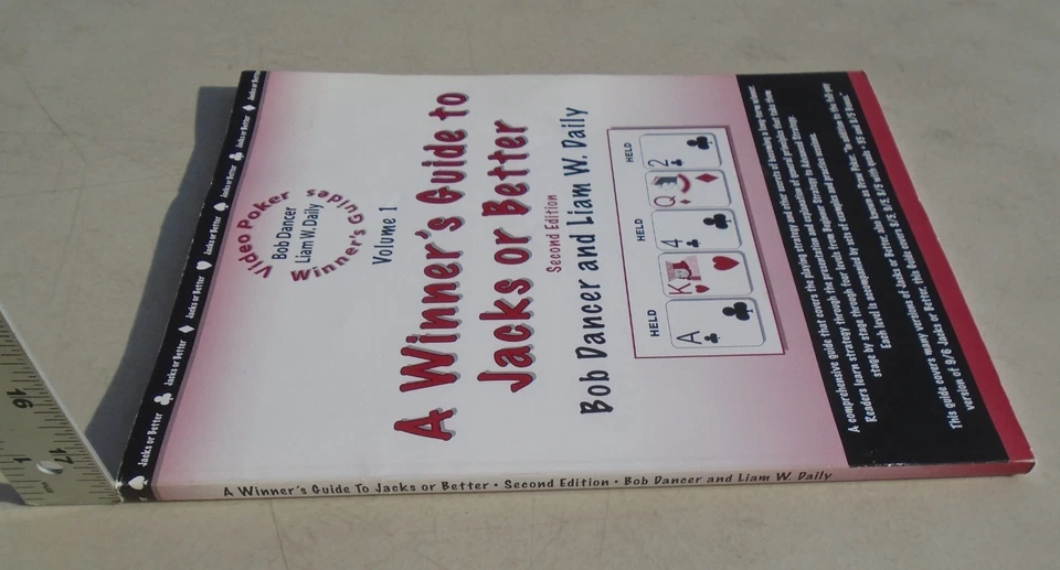 A Winner's Guide to Jacks or Better 2nd Edition Volume 1 By Bob Dancer and Liam Foto 3 de 4