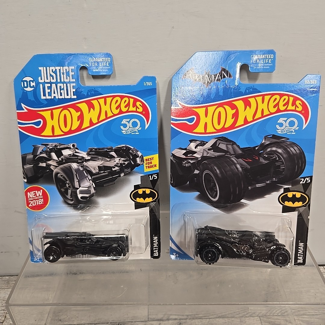 2018 HOT WHEELS Batmobile DC #1 JUSTICE LEAGUE #2 Arkham Knight