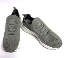 Skechers Bobs Hands Free Sage Green Memory Foam Women's Sneakers Size 8