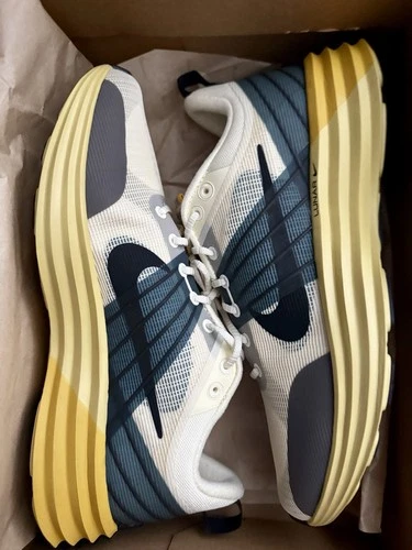 Nike Lunar Roam Alabaster/Green Abyss  DV2440-700   Size 9M