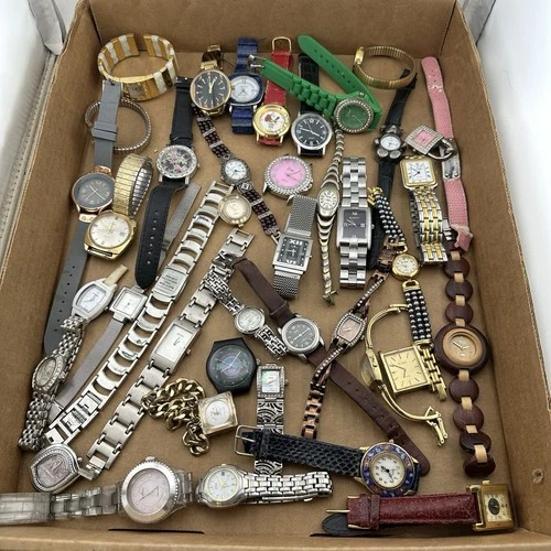 Vintage Men’s & Ladies Estate Junk Watch Lot Quartz Watches - SOLD AS IS