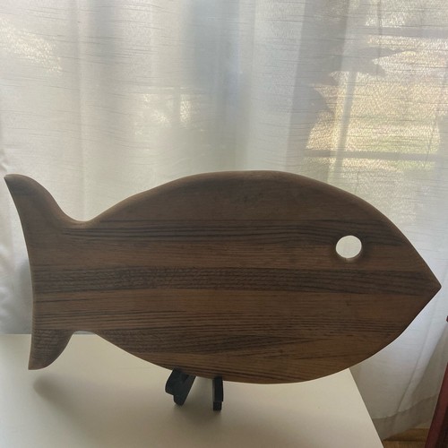 Fish-Shaped Wooden Sushi Cutting Board