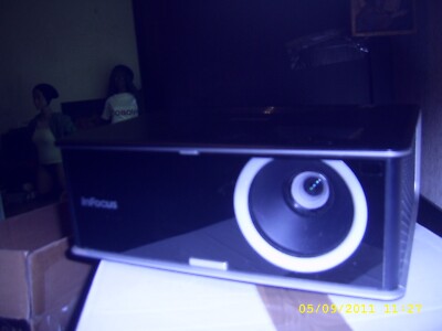 InFocus IN3116 Beamer WXGA 1280 x 800 3500 ANSI mit HDMI