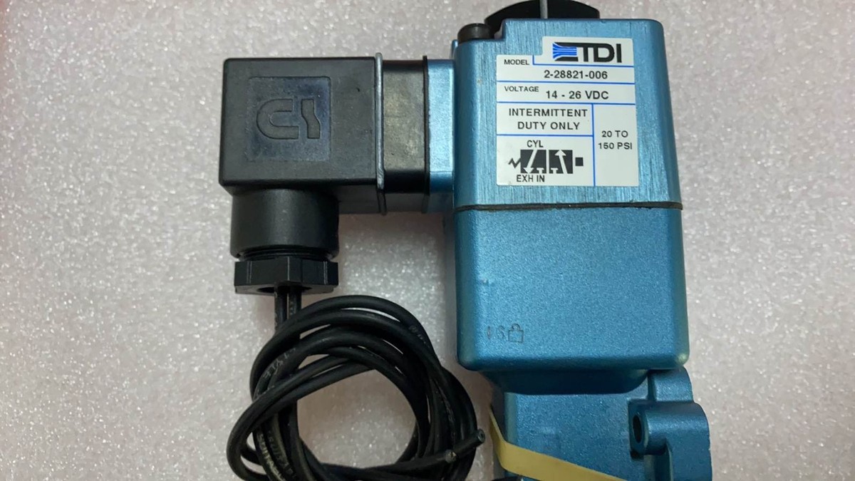 1PC Solenoid Valve 2-28821-006 14-26V 52-21981-004 Air Motor Start 