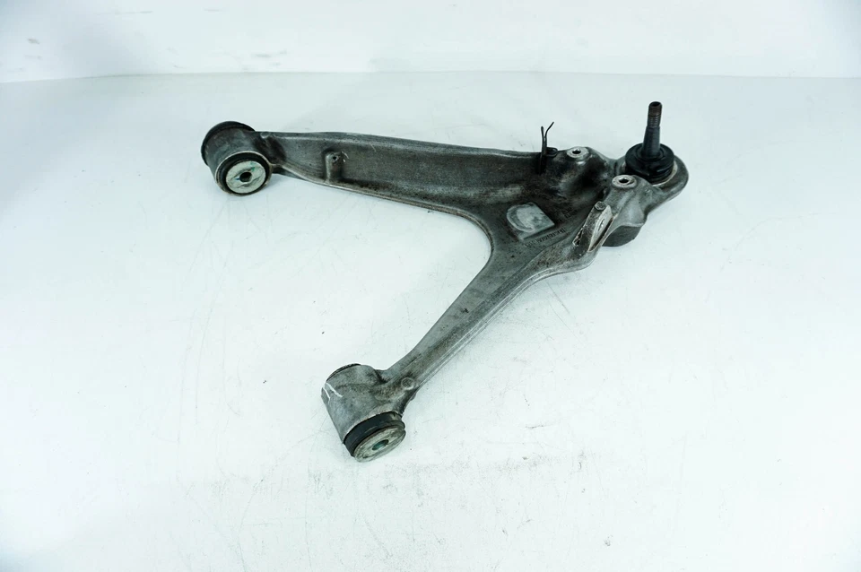 04-09 Cadillac XLR OEM Front Left LH Driver 1 Lower Control Arm 10307579 5084 - Image 4 of 4