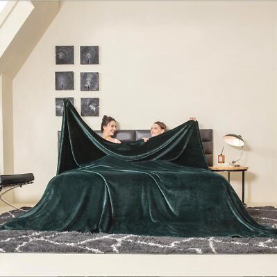 COOVA Oversized King Fleece Blanket 120x100 inche 120''x100'' Forest Green 10'x8.3