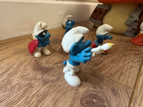 RARE Vintage Smurfs Large Papa Smurf House Original Schleich PEYO & x17 Smurfs - 第 5/24 張圖片