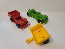 VINTAGE 1976 PLAYSKOOL RICHARD SCARRY PUZZLETOWN Replacement Cars
