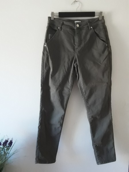 JUST JEANS Womens Jeans  Size 9 Blue Boyfriend  Fit High  Rise Stretch Khaki