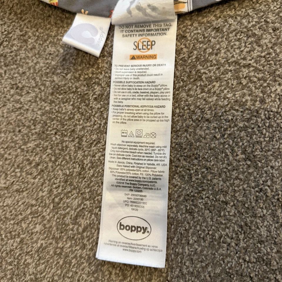 Funda de almohada de enfermería Boppy solo animales de circo colores neutros cierre de cremallera usada en excelente estado Foto 4 de 4