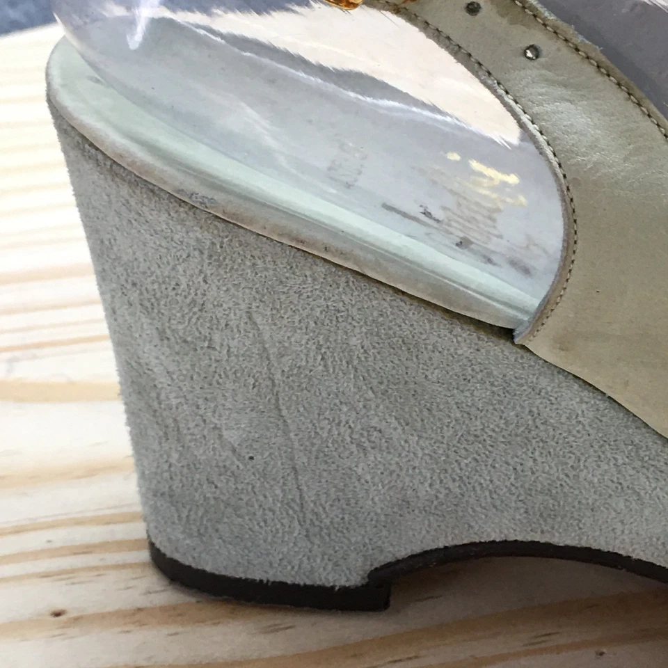 Amalfi by Rangoni Sandals Womens 8.5 S Slingback Green Leather Open Toe Buckled - Image 3 of 4