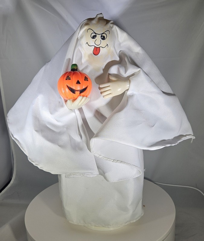 Vintage 1988 Funny Toys Ghost Halloween Figure Animatronic Battery Operated