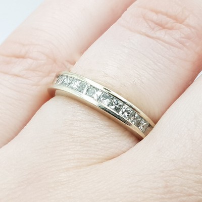 14ct White Gold Diamond Eternity Ring TDW 0.5ct Size J #59115