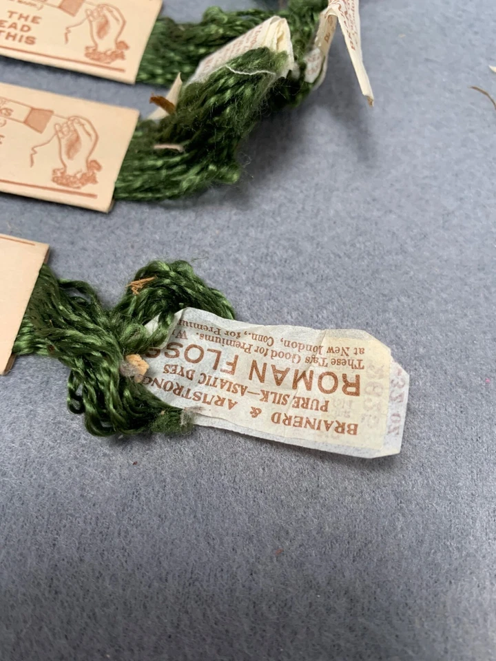 Lote de 6 hilos de bordar de hilo dental romano Brainerd & Armstrong Co. de colección Foto 3 de 4