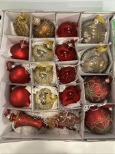 FRONTGATE CHRISTMAS ORNAMENTS Vintage Box Set of 18 Red Gold HOLIDAY Assortment