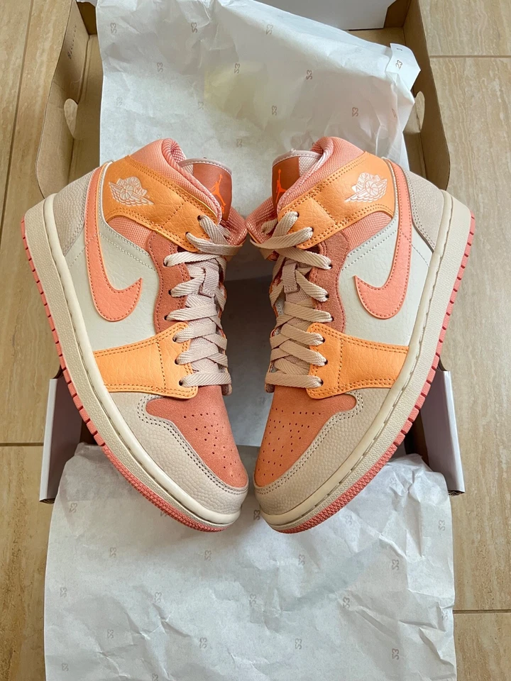 Tamanho 9,5W - Air Jordan 1 damasco médio feminino (novo + frete rápido) - Imagem 4 de 4