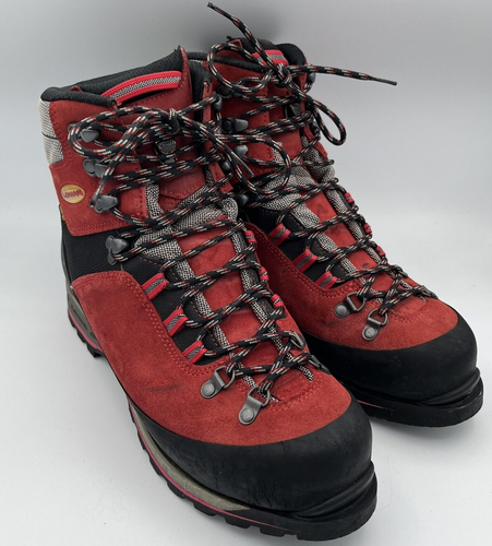 Lowa Mountain Expert Gore Tex Red Suede 