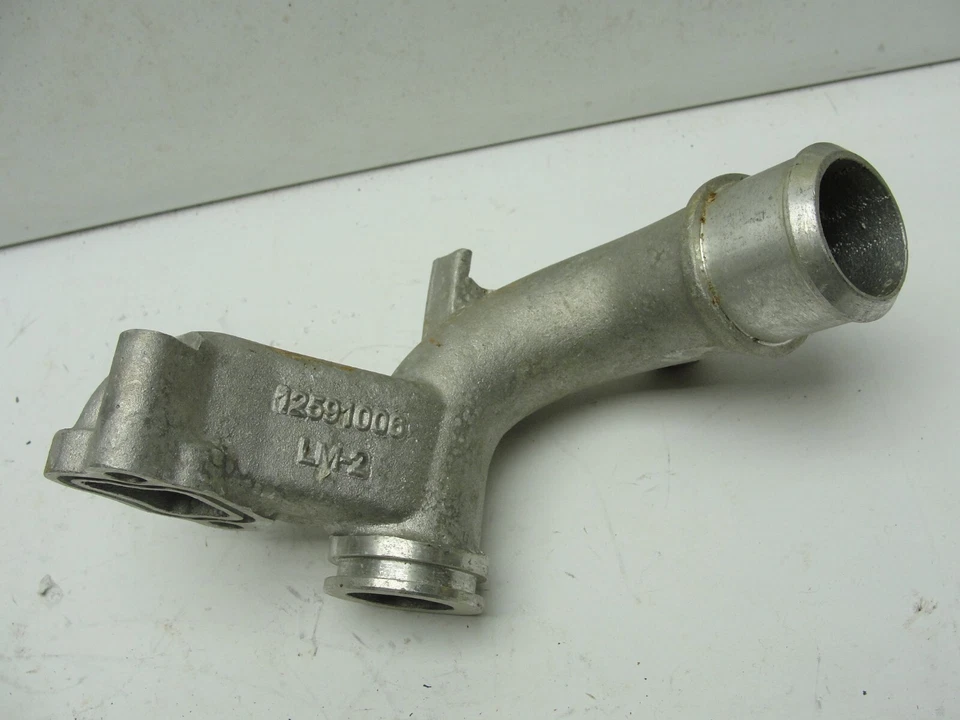 NOS 3.6L 2007-2017 GMC Acadia WATER OUTLET PIPE GM # 12591006 - Image 2 of 4