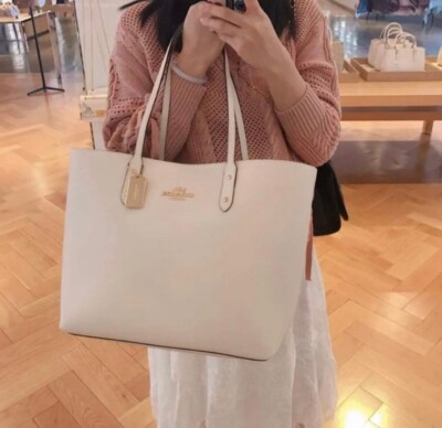 🌸NWT COACH Town Tote Large Leather Shoulder Bag Chalk 72673 🌸NWT COACH Town Tote Large Leather Shoulder Bag Chalk 72673