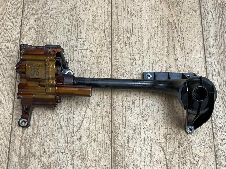 Fits 2003 - 2008 BMW Z4 3.0 N52 Engine Oil Pump w Pickup Tube 11417545939 Tested - Image 2 of 4