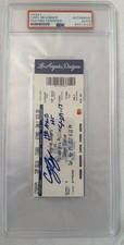 Cody Bellinger Dodgers Signed Autogrpahed 1st MLB Homerun 4/29/17 Ticket PSA