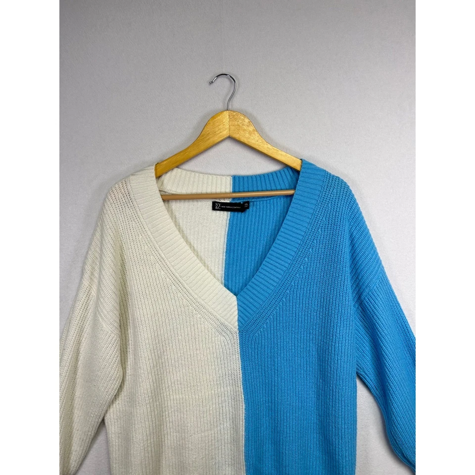 NY and Company Colorblock Staple Sweater Womens XXL Cream Blue Overside Cozy - Image 3 of 4