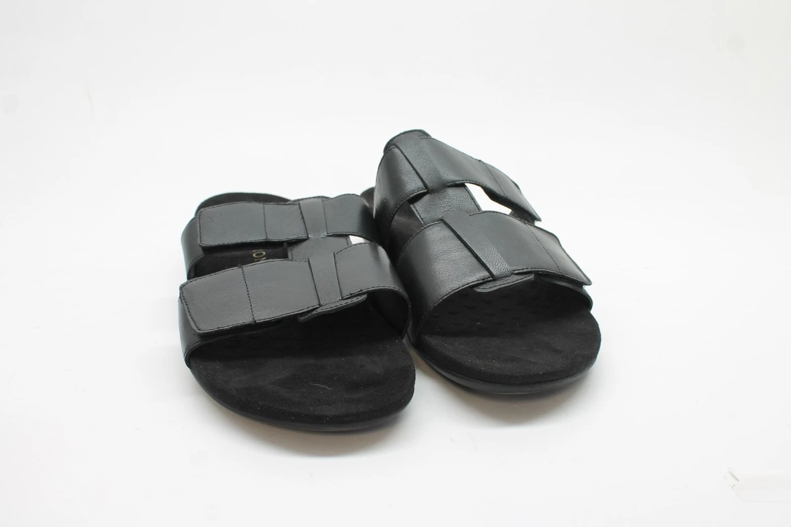Vionic Women's Riley Sandals Floor Sample