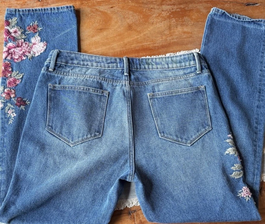 Pantalones de mezclilla Driftwood para mujer 29 Audrey tiro alto bordados florales boho country Foto 3 de 4